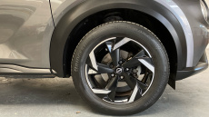 Nissan Juke 1.0 DiG-T 114 N-Connecta 5dr DCT Petrol Hatchback